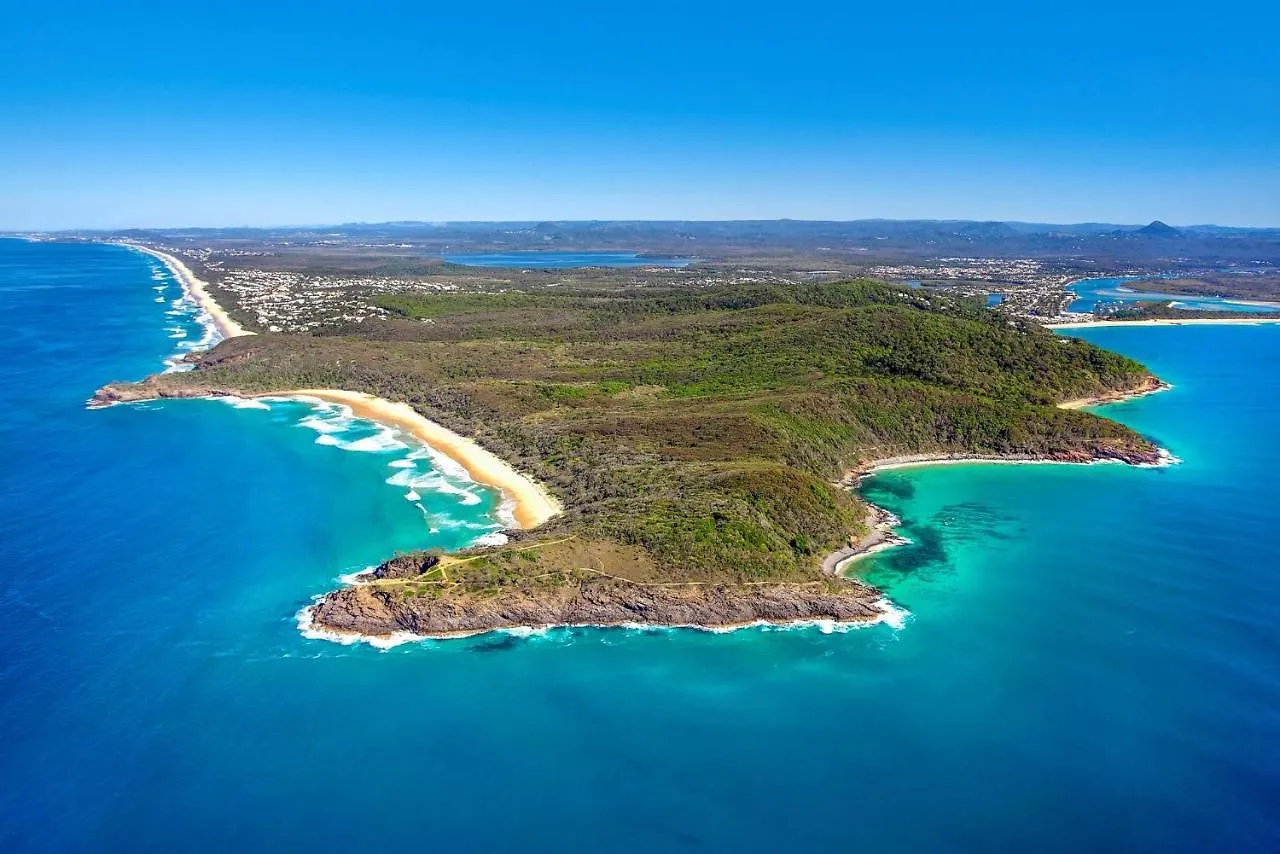 Holiday home 2 Roebellini, 16 Solway Drive - Dog Friendly Tropical Oasis Villa Sunshine Beach
