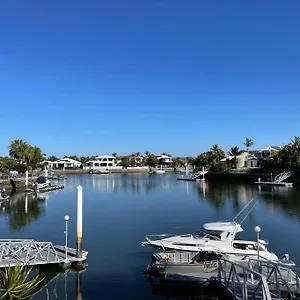 Spectacular Waterfront Banksia Beach