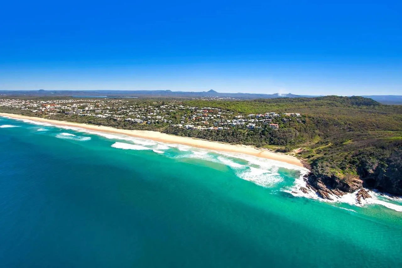 2 Roebellini, 16 Solway Drive - Dog Friendly Tropical Oasis Villa Sunshine Beach 0*,  Australia